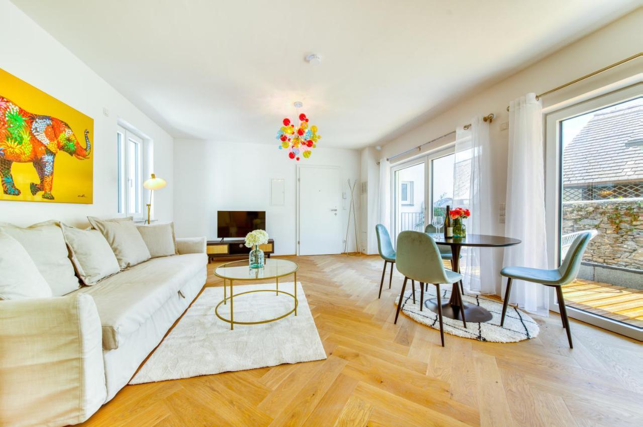 Smile Apartments Burggasse เครมส์ อัน แดร์โดเนา ภายนอก รูปภาพ